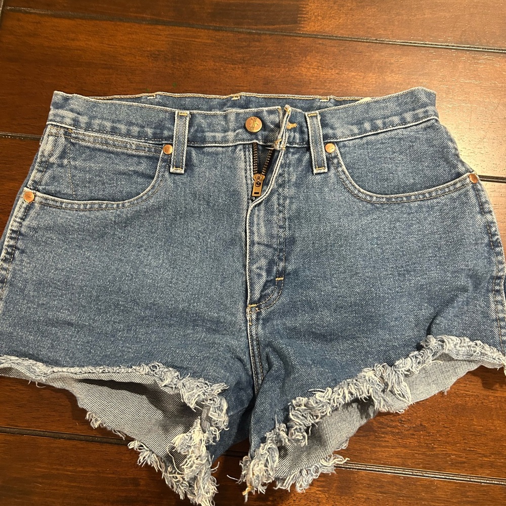 Women’s Wrangler denim shorts